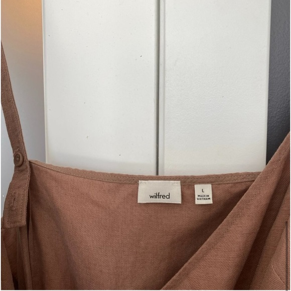 L Wilfred Aritzia Wrap Linen Dress - Picture 2 of 7